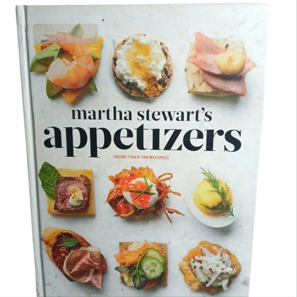 Martha Stewart's Appetizers Cocktail Cookbook 2015 First Edition Hardback